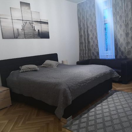 Angelika Apartments Виена Екстериор снимка