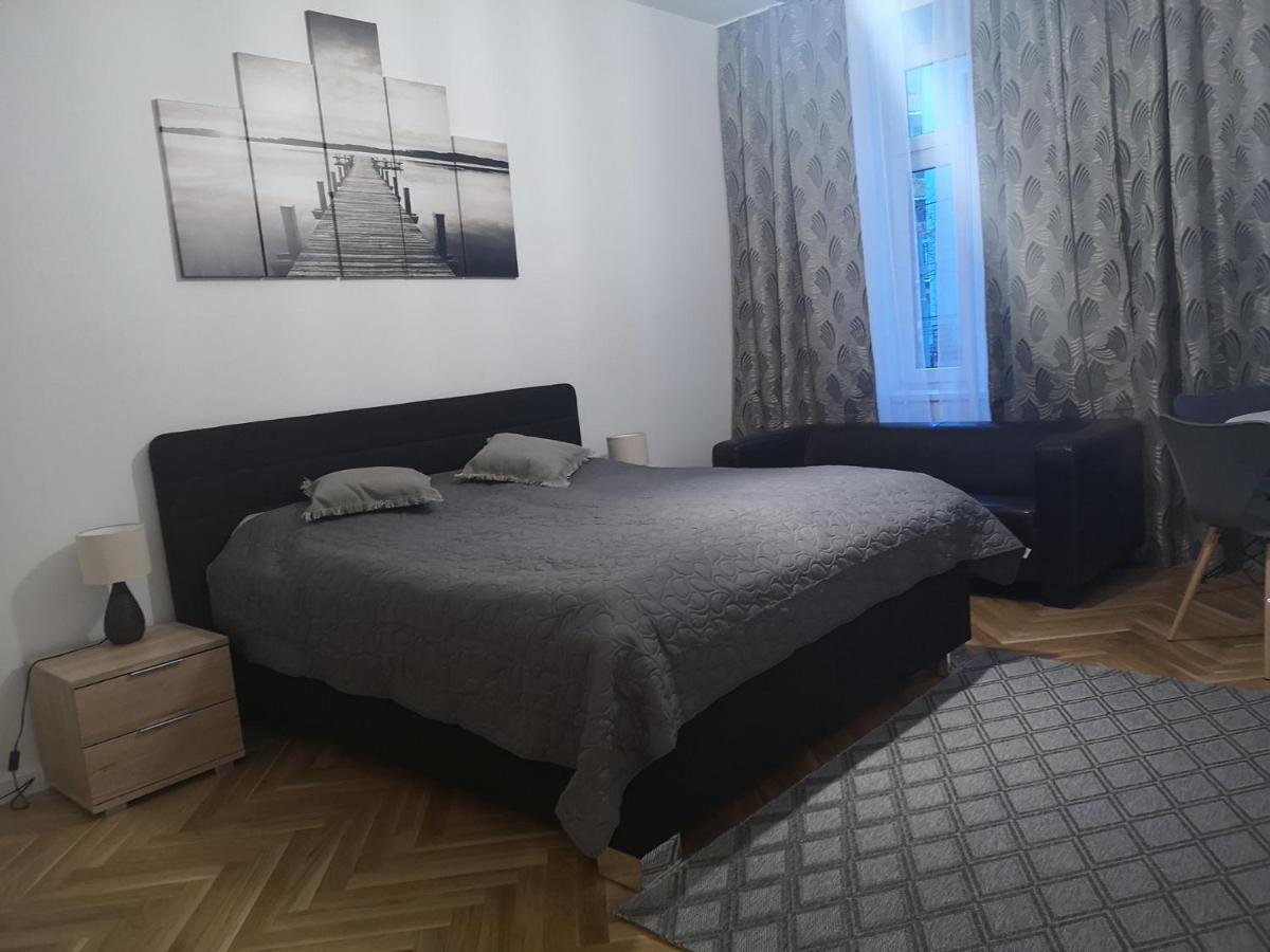Angelika Apartments Виена Екстериор снимка