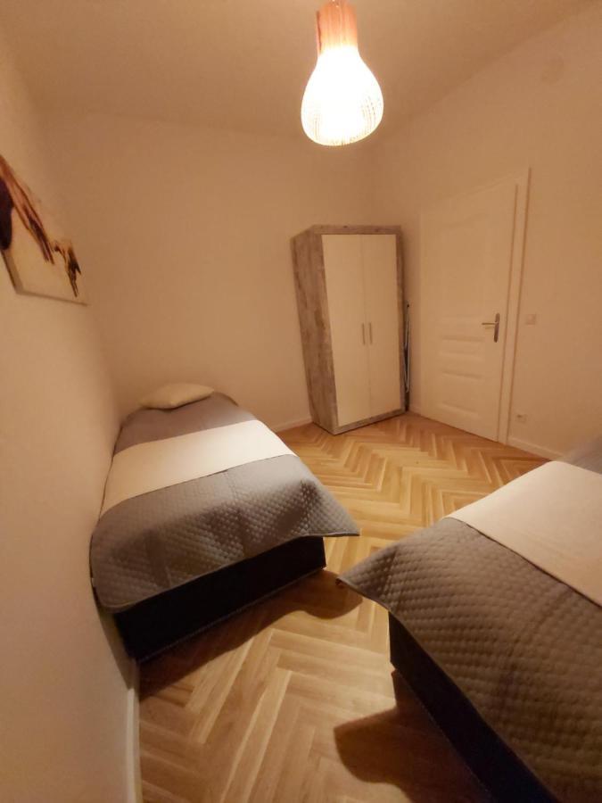 Angelika Apartments Виена Екстериор снимка