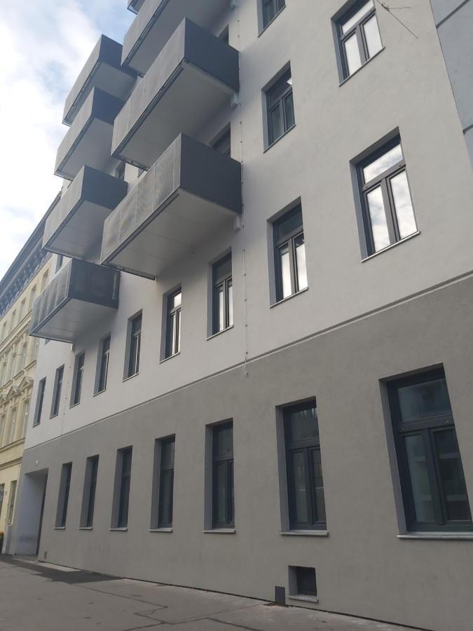 Angelika Apartments Виена Екстериор снимка