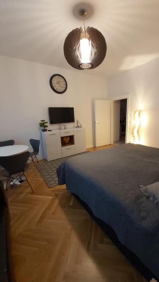Angelika Apartments Виена Екстериор снимка